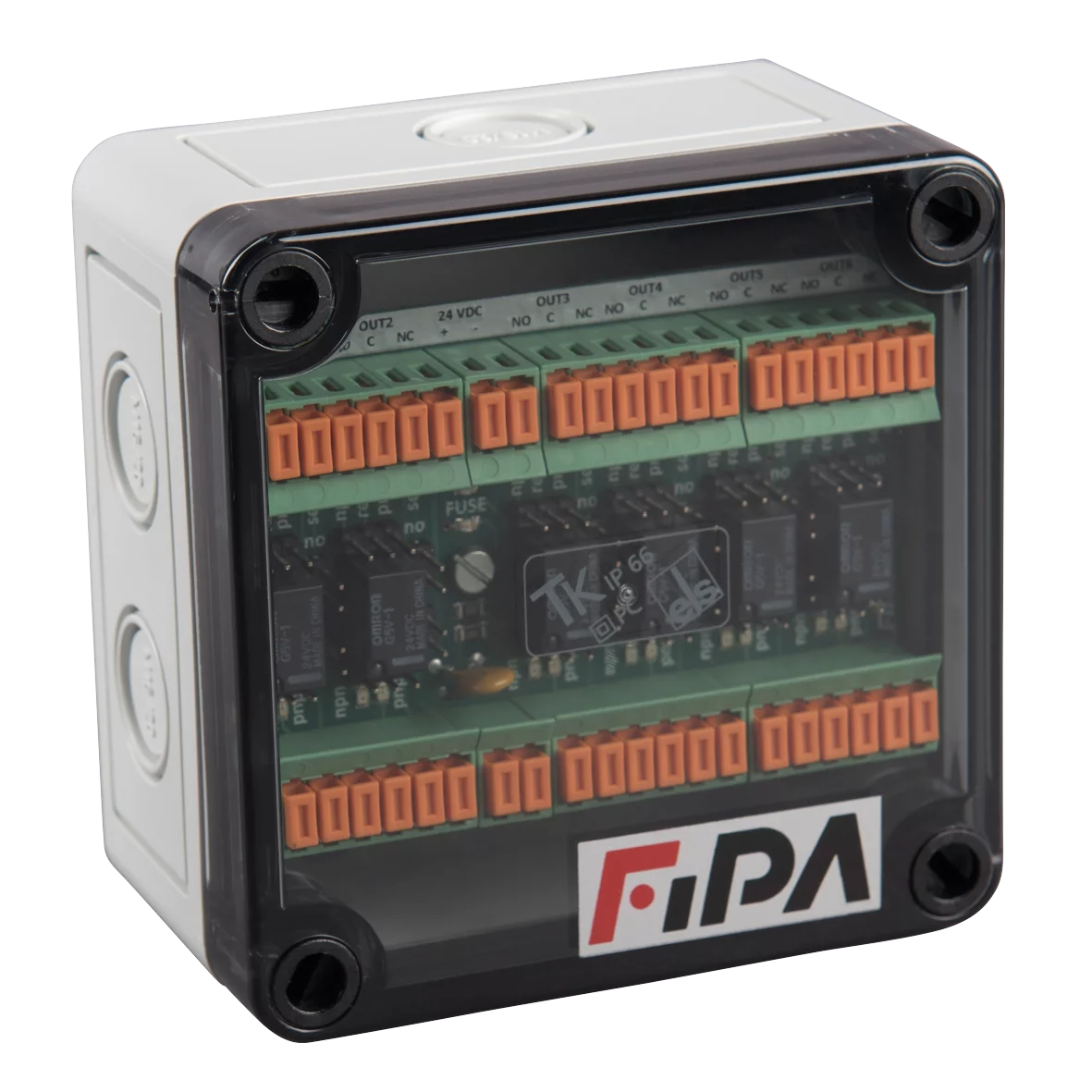 Relay switchbox with 6 in-and outputs, all ports suitable for PNP, NPN ...